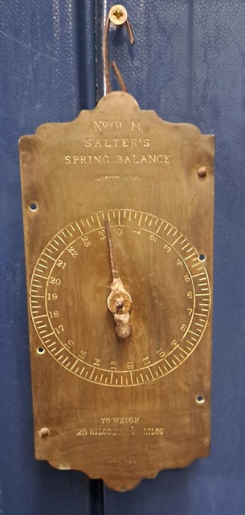Salter vintage messing weeghaak / hangweegschaal, Antiek en Kunst, Antiek | Gereedschap en Instrumenten, Ophalen of Verzenden