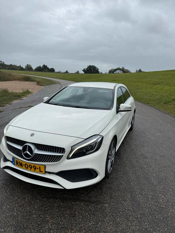 Mercedes-Benz A-Klasse A180 1.6 Blue EFF Aut7 2017 Wit, Auto's, Mercedes-Benz, Particulier, A-Klasse, ABS, Achteruitrijcamera