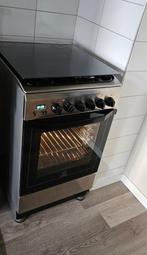 Indesit | 4-Pits Gasfornuis met Oven | Zwart met Zilver, Ophalen, 4 kookzones, Zo goed als nieuw, Energieklasse A of zuiniger