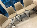 Nette beige eettafelstoelen 4 stuks, Huis en Inrichting, Stoelen, Ophalen, Zo goed als nieuw, Overige kleuren