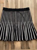 Mooie beige /zwart rokje mt M The Sting, Ophalen of Verzenden, Zo goed als nieuw, Zwart, Boven de knie