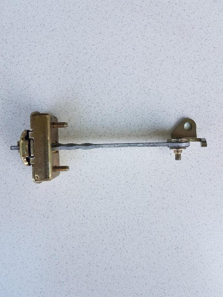 Deurvanger Mercedes Benz en of VW LT., Auto-onderdelen, Carrosserie en Plaatwerk, Deur, Mercedes-Benz, Volkswagen, Voor, Links