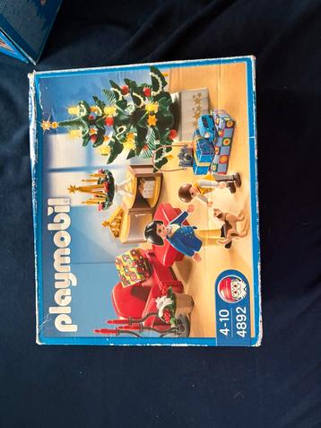 Playmobil Set 4892 - Kerstkamer en kerstmarkt beschikbaar voor biedingen