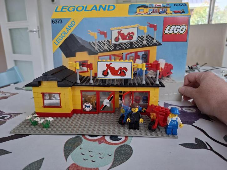 Lego Vintage Motorcycle Shop -> set 6373 incl. cover+boekje, Kinderen en Baby's, Speelgoed | Duplo en Lego, Zo goed als nieuw