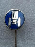 Speldje TWS traktorenwerk schönebeck DDR, Verzamelen, Speldjes, Pins en Buttons, Ophalen of Verzenden, Gebruikt, Overige onderwerpen