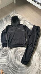 MCKenzie hoodie pak maat 152, Kinderen en Baby's, Gebruikt, Ophalen of Verzenden, Setje, Mckenzie