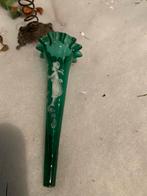 Groene glazen mary gregory vaasjes met engel, Ophalen of Verzenden