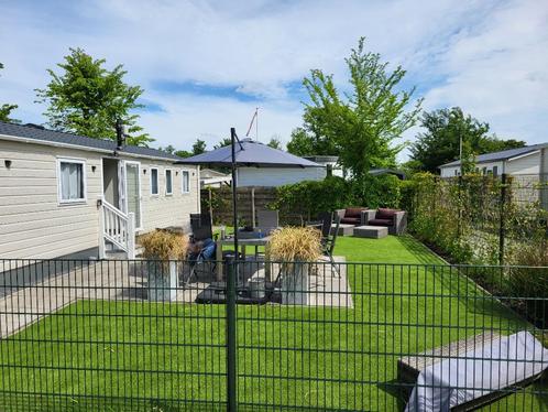 Te huur: Vakantiechalet bij het water in Grou, Friesland, Caravans en Kamperen, Stacaravans, tot en met 6, Ophalen