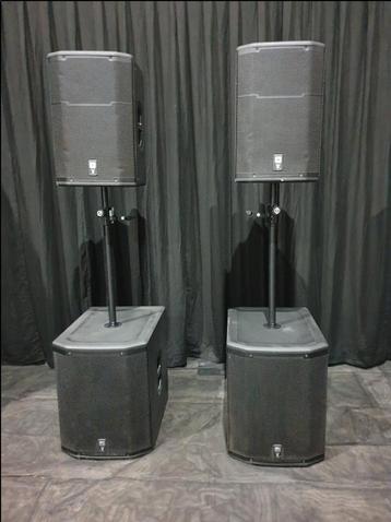 Jbl prx 615M en 618 xlf beschikbaar voor biedingen