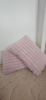 2 Leuke Roze Sierkussens, Ophalen of Verzenden, Zo goed als nieuw, Roze, Vierkant