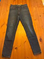 Levi’s Mile High Super Skinny W29 L30 dark, Blauw, Ophalen of Verzenden, Zo goed als nieuw, W28 - W29 (confectie 36)