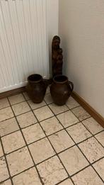 Twee aardewerken potten en houten maria beeld, Huis en Inrichting, Ophalen of Verzenden, Zo goed als nieuw, Overige kleuren, Minder dan 50 cm