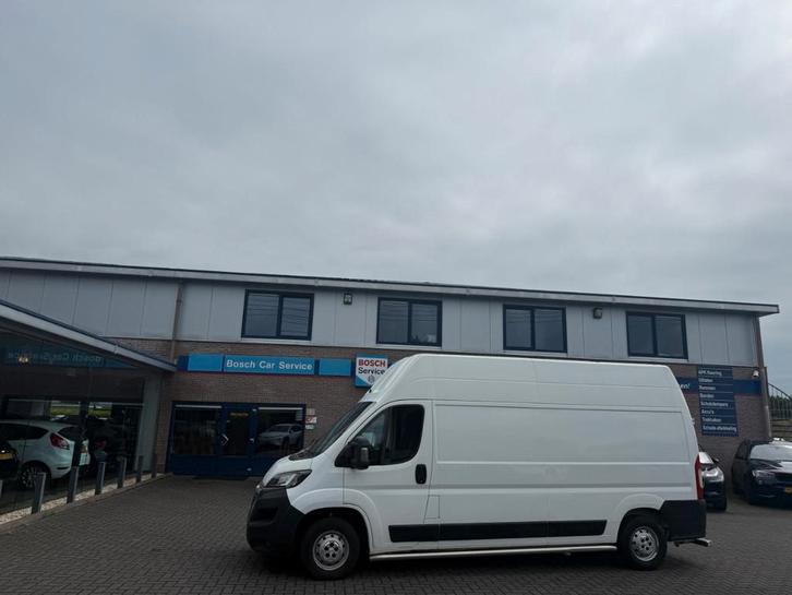 Peugeot Boxer 2.2 BlueHDi | L3H3 Premium 3-Pers | Airco, Auto's, Bestelauto's, Bedrijf, Te koop, ABS, Achteruitrijcamera, Airbags