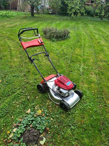 Grasmaaier honda 4.5pk met wielaandrijving  beschikbaar voor biedingen