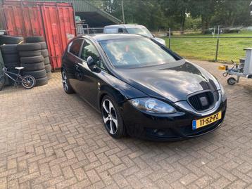 Seat Leon 2.0 FSI 16V 110KW BVY 2006 Zwart beschikbaar voor biedingen