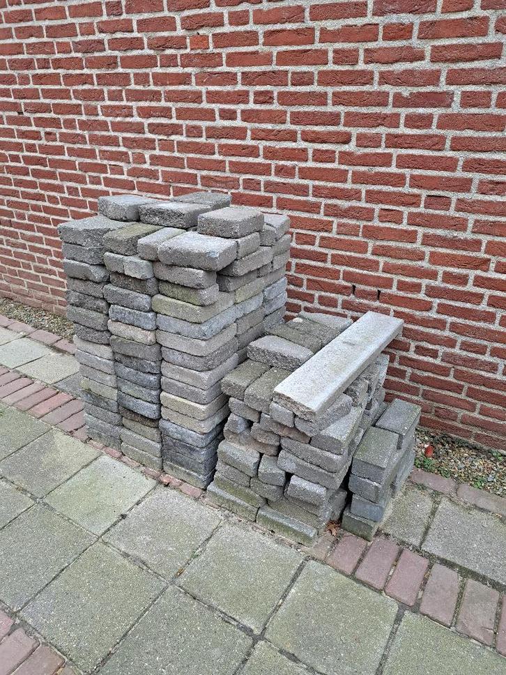 Gebruikte trommelstenen 20x20x6cm grijs antraciet, Tuin en Terras, Tegels en Klinkers, Gebruikt, Terrastegels, Beton, 5 tot 10 m²