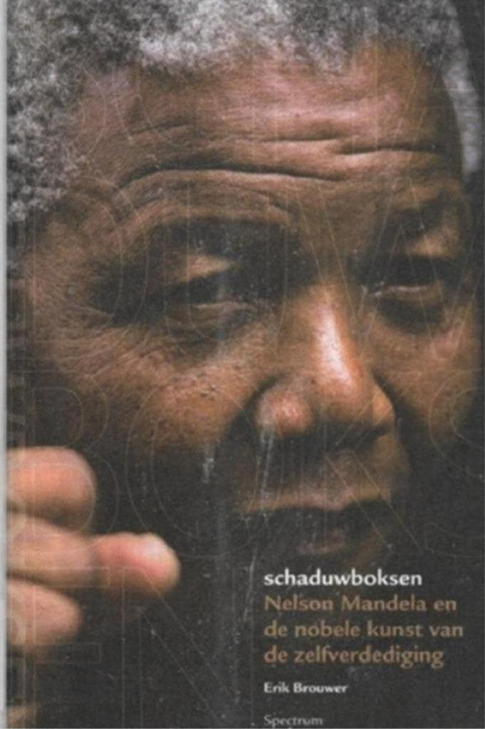 Erik Brouwer Schaduwboksen, Boeken, Sportboeken, Zo goed als nieuw, Vechtsport, Ophalen of Verzenden