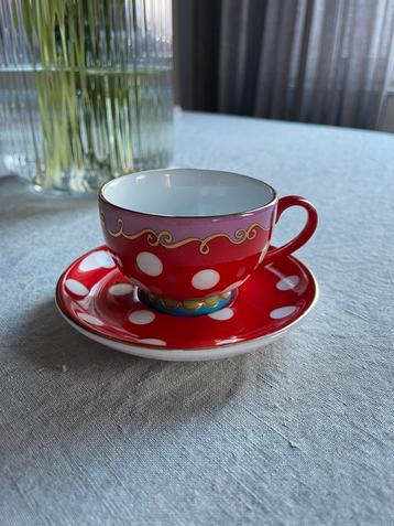 Oilily espresso kop en schotel beschikbaar voor biedingen