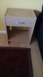2 nachtkastjes van opgelegd beuken, Ophalen, Gebruikt, Hout, Minder dan 45 cm