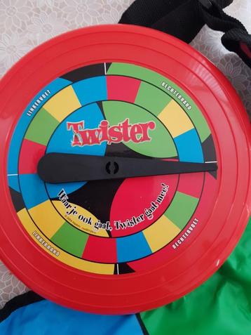 Twister in tas beschikbaar voor biedingen