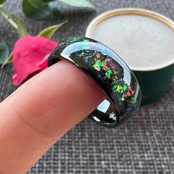 Trouwringen wolfraam - Alec - Ingelegd met kleurrijk opaal, Sieraden, Tassen en Uiterlijk, Ringen, Nieuw, Dame of Heer, Overige kleuren