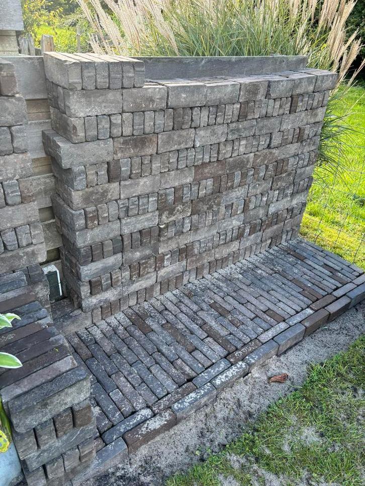 Waaltjes - ca. 800 stuks, Tuin en Terras, Tegels en Klinkers, Gebruikt, Klinkers, Beton, 10 m² of meer, Ophalen
