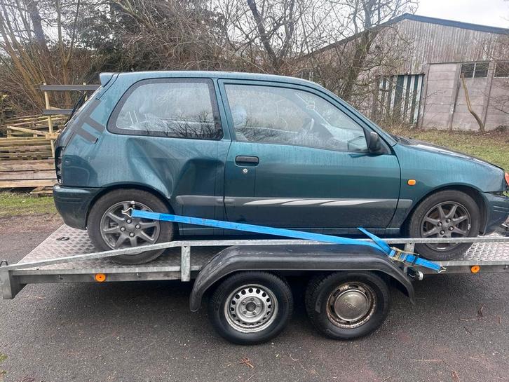 Toyota Starlet P9 alle Onderdelen Stuurbekr & Elektr Ramen, Auto's, Toyota, Particulier, Starlet, Airbags, Airconditioning, Bluetooth