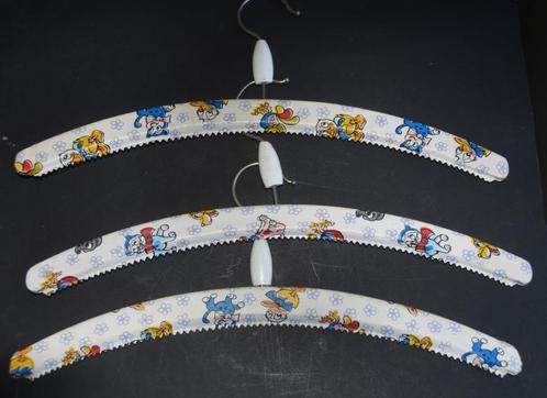 3 Schattige vintage kledinghangers met dieren kinderkamer, Kinderen en Baby's, Kinderkamer | Inrichting en Decoratie, Gebruikt