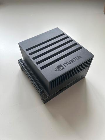 NVIDIA Xavier AGX Developer Kit - Originele doos met boekje beschikbaar voor biedingen