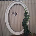 Witte brocante ovale lijst 62 x 87 cm, Ophalen of Verzenden