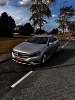 Mercedes-Benz A-Klasse A180, Voorwielaandrijving, 4 cilinders, Leder en Stof, 122 pk