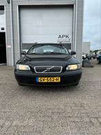 Volvo v70 2.4 2002 Zwart, 1800 kg, Zwart, Leder en Stof, Zwart
