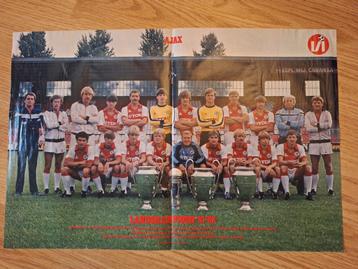Oude poster Ajax landskampioen 1981/82 met Cruijff beschikbaar voor biedingen