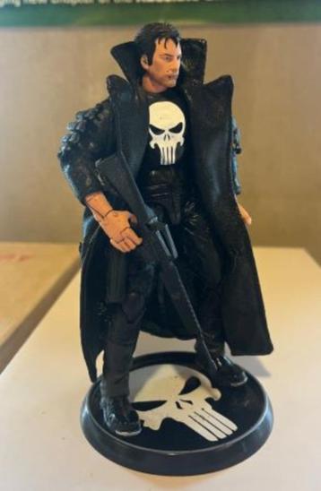 Marvel Legends The Punisher action figure Toy biz 2004 beschikbaar voor biedingen