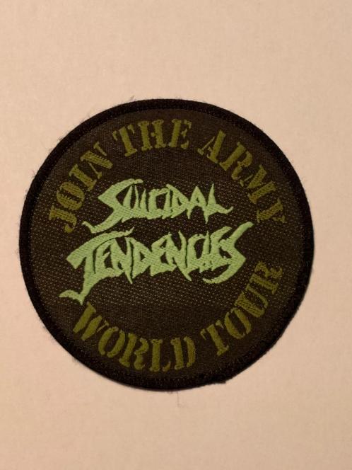 Suicidal Tendencies join the Army vintage rare metal patch, Verzamelen, Muziek, Artiesten en Beroemdheden, Zo goed als nieuw, Kleding