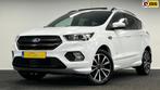 Ford Kuga 1.5 EcoBoost ST Line*175PK*Pano*Trekhaak*Camera*Na, Auto's, Ford, Automaat, Zwart, 4 cilinders, 1586 kg