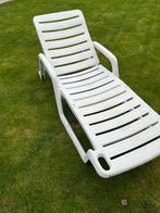 Witte kunststof ligbed, Ophalen of Verzenden, Gebruikt, Kunststof, Verstelbaar