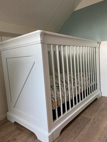 Complete kinder/baby kamer  beschikbaar voor biedingen