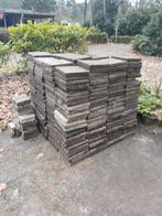 Gratis 30x30 tegels minimaal 60m2 af te halen in Dalfsen, Ophalen, Gebruikt, 10 m² of meer, Beton
