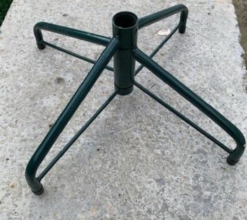 Kerstboom standaard  beschikbaar voor biedingen