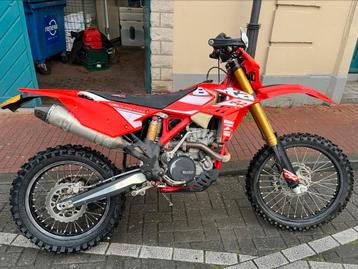 Te koop: Beta 390 RR. PERFECTE STAAT beschikbaar voor biedingen