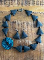 Lava driehoek ketting, Zwart, Nieuw, Ophalen of Verzenden, Steen of Mineraal