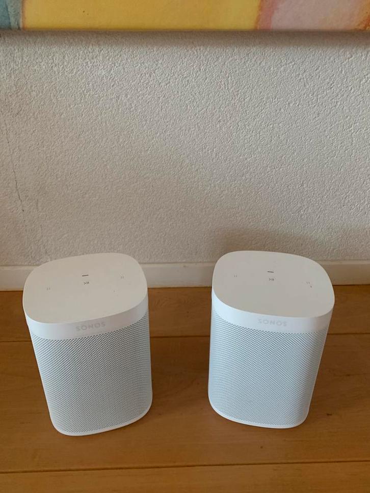 2x Sonos One SL (wit)., Audio, Tv en Foto, Luidsprekers, Zo goed als nieuw, Front, Rear of Stereo speakers, 60 tot 120 watt, Sonos
