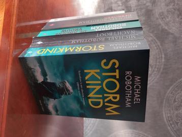 Serie boeken o.a. Stormkind van Michael Robotham 5 stuks beschikbaar voor biedingen