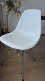 Design - Vitra Eames DRS - eetkamerstoel - 6 stuks, Huis en Inrichting, Stoelen, Ophalen, Gebruikt, Wit, Vijf, Zes of meer stoelen