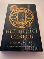 M. White - Medici geheim, Ophalen of Verzenden, Gelezen, M. White