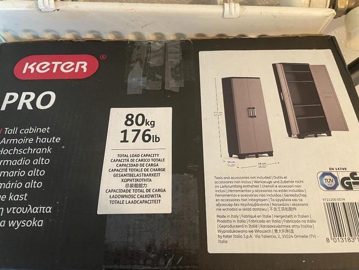 Te koop een nieuwe Pro Keter Opbergkastzwart en grijs, Tuin en Terras, Bergingen en Tuinkasten, Nieuw, Containerberging, Kunststof