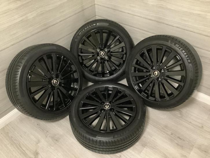 Renault Twingo URBAN NIGHT origineel velgen zomerbanden, Auto-onderdelen, Banden en Velgen, Banden en Velgen, Zomerbanden, 16 inch