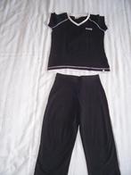 Mooi zwart met wit sporttenue merk Spnx in maat 140, Gebruikt, Meisje, Sport- of Zwemkleding, Ophalen of Verzenden