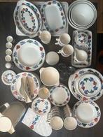Boerenbont Servies - Compleet!, Huis en Inrichting, Keuken | Servies, Ophalen, Zo goed als nieuw, Aardewerk, Boerenbont